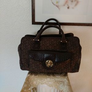 ⬇️Donna Karan purse